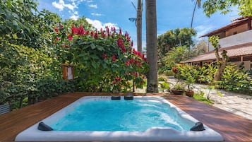 야외 스파 욕조