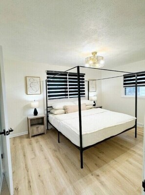 3 Schlafzimmer, Schreibtisch, Bügeleisen/Bügelbrett, kostenloses WLAN