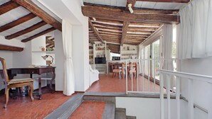 Interior - Di Panico, Navona Duplex With Terrace By Halldis (Rome)