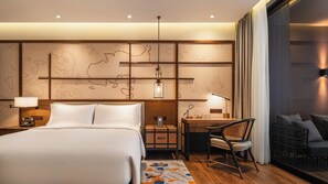 เครื่องนอนระดับพรีเมียม, เตียงพร้อมฟูกเสริมที่นอน, มินิบาร์