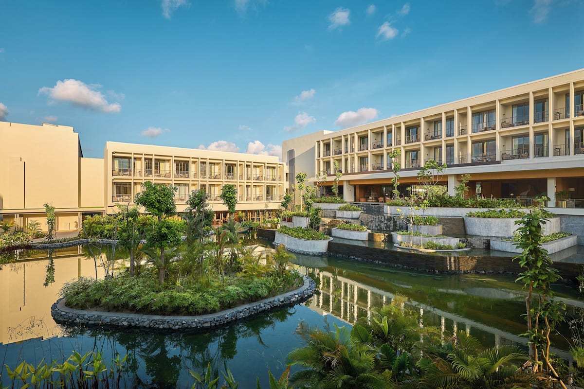 1 bedroom, premium bedding, pillow-top beds, minibar