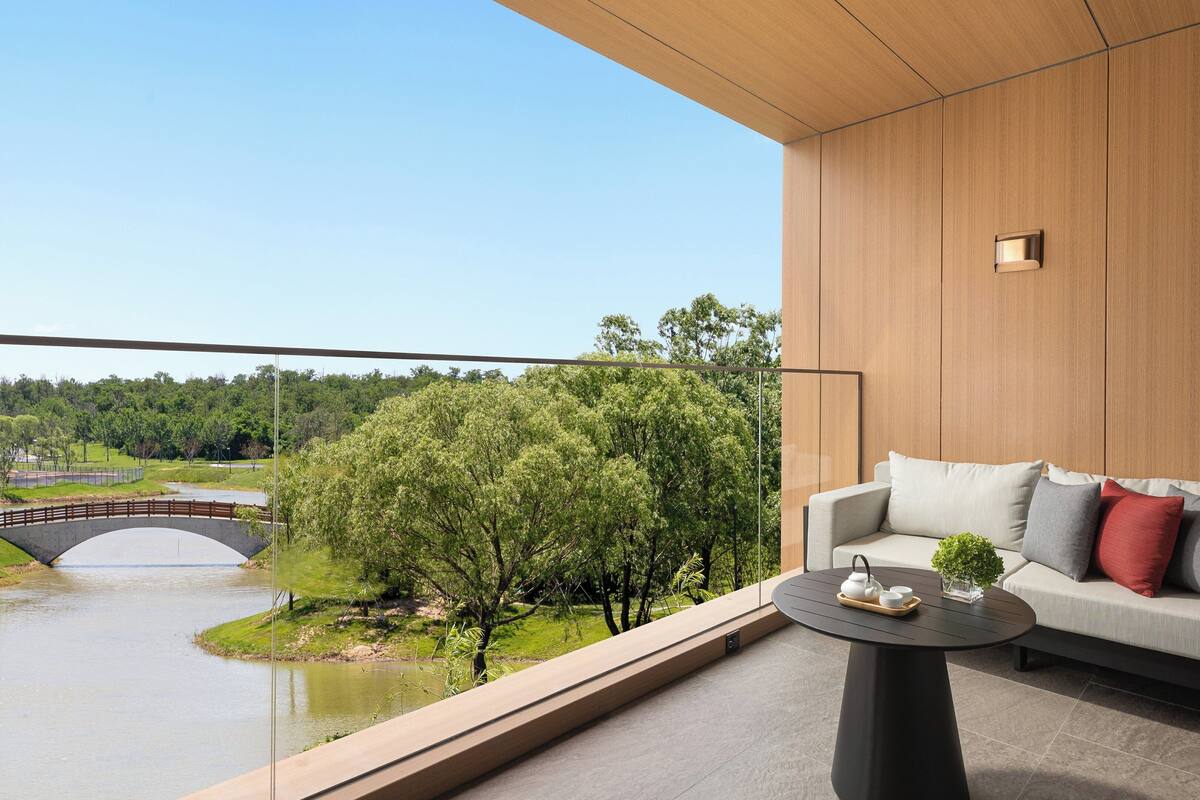 Couette en duvet d'oie, articles gratuits dans le mini-bar