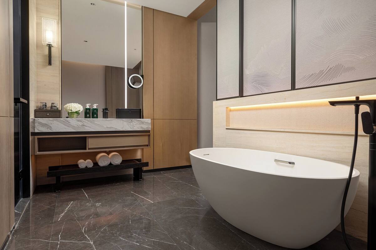 Couette en duvet d'oie, articles gratuits dans le mini-bar