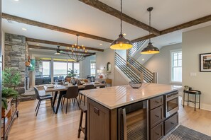 Ferienhaus, Mehrere Betten, Terrasse, Bergblick (Hundred Acre View) | Eigene Küche | Wasserkocher mit Kaffee-/Teezubehör