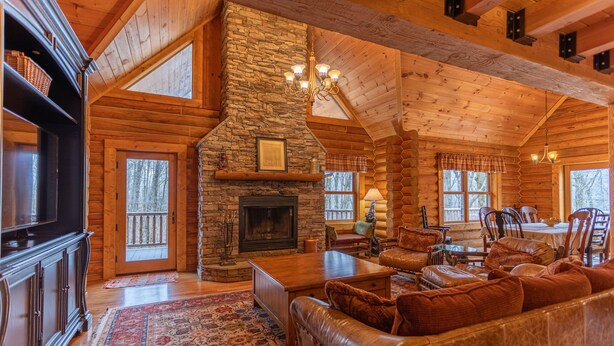 House, Multiple Beds, Hot Tub, Mountain View (The Feisty Fox) | Living area - The Feisty Fox (Banner Elk)