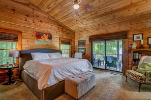 4 bedrooms, individually decorated, individually furnished, bed sheets - 1 Sublime View (Deep Gap)