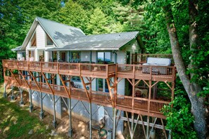 Exterior - 1 Sublime View (Deep Gap)