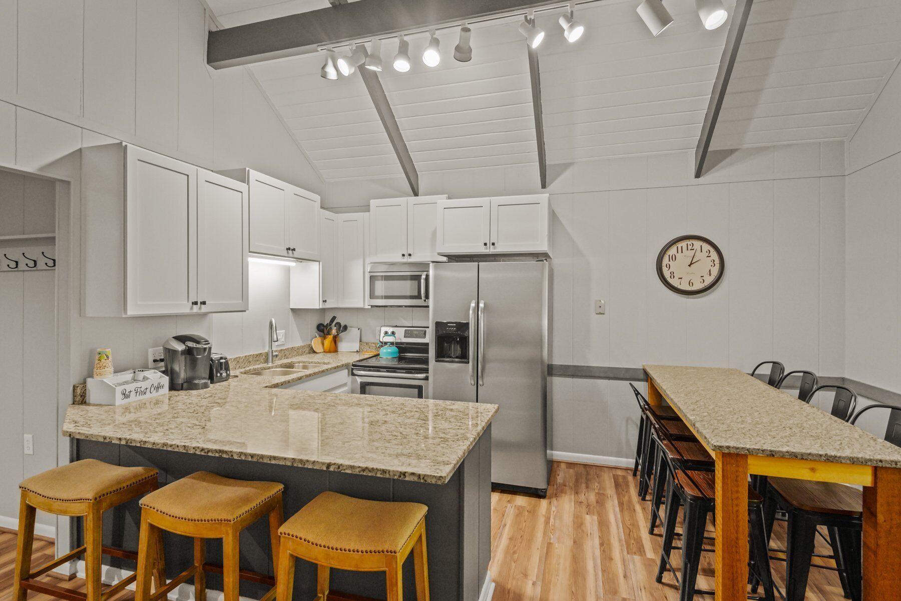 House, Multiple Beds, Patio, Mountain View (Beech Bear Crossing) | Private kitchen | Coffee/tea maker