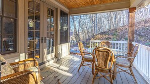 Balcony view - Pisgah Retreat at Linville Falls (Newland)