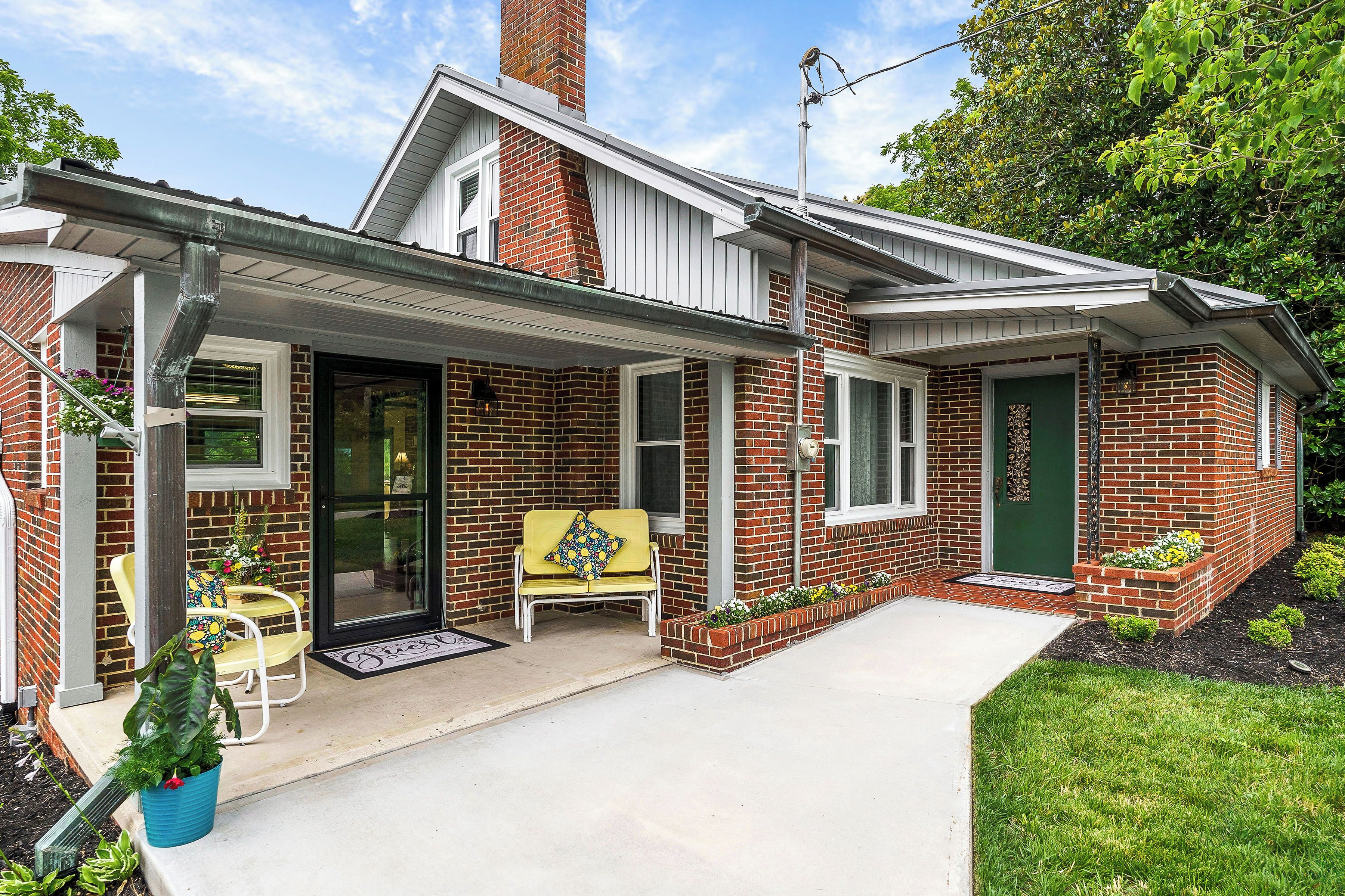 The Magnolia Home