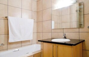 Hårtørrer, håndklæder, Sæbe, Shampoo