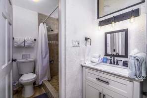 ヘアドライヤー、タオル