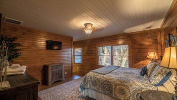 Cabin, Berbilang Katil, Hot Tub, Mountain View (Alpine Vista) | 2 bilik tidur, dihias secara berasingan