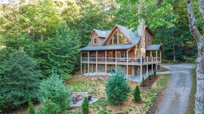 Exterior - Merrywether Lodge (Boone)