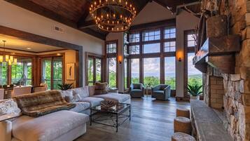 House, Multiple Beds, Hot Tub, Mountain View (Twin Boulder Lodge at Eagles Nest) | Living area | Fireplace