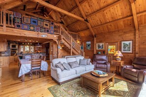House, Multiple Beds, Hot Tub, Mountain View (Beary Relaxing Cabin) | Living area - Beary Relaxing Cabin (Banner Elk)