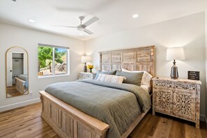 Iron/ironing board, WiFi