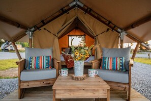 Property grounds - Roaring River Park's Scenic Outdoor Getaway (Cassville)