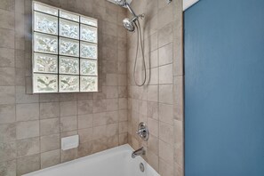 Towels, soap, shampoo, toilet paper