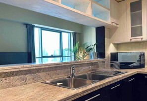 Private kitchen - Fountain dance view from balcony downtown Dubai (Dubai)