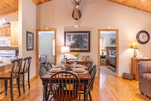Cabin, Multiple Beds, Hot Tub, Mountain View (Bear N Grace) | Interior - Bear N Grace (Vilas)
