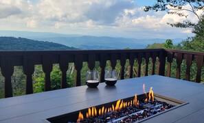 Property grounds - Press Pause (Banner Elk)