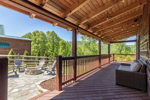 Terrace/patio - Heavenly Haven Retreat (Sugar Grove)
