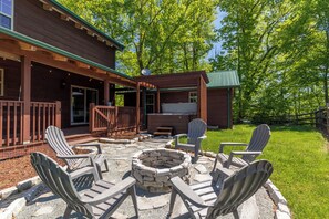 Property grounds - Heavenly Haven Retreat (Sugar Grove)