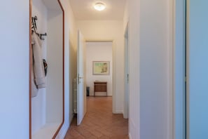 Interior - Flower House with Lake View by Wonderful Italy (Perledo)