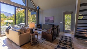 House, Multiple Beds, Hot Tub, Mountain View (Big Bear Escape) | Living area - Big Bear Escape (Banner Elk)