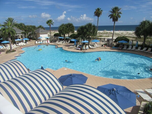 Piscine intérieure, piscine chauffée