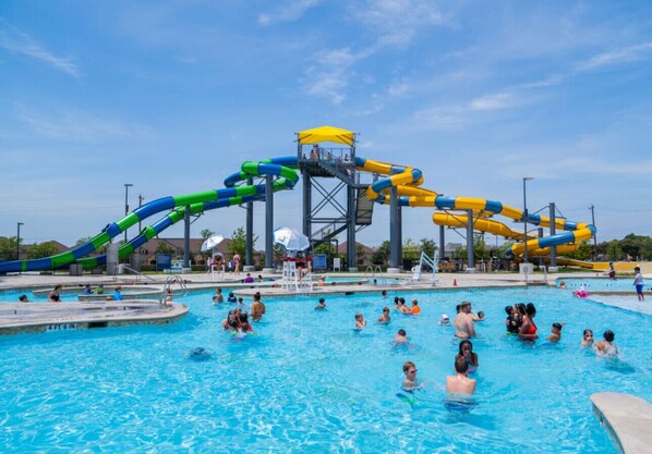 Pool - Big Rock in Arvada (Arvada)