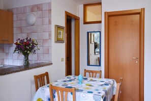 Dining - Cozy apartment olive land  (Vieste)