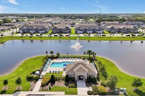 Exterior - Modern Townhome w/Pool & Private Gym / Boombah Sports / SFB Airport / DT Sanford (Sanford)