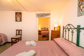 2 habitaciones, wifi gratis y ropa de cama 