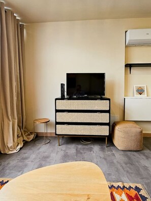 TV - Design Flat 305 in "playa-del-ingles" (Playa del Ingles)