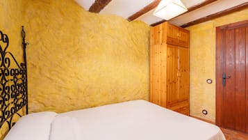 5 chambres, Wi-Fi gratuit, draps fournis
