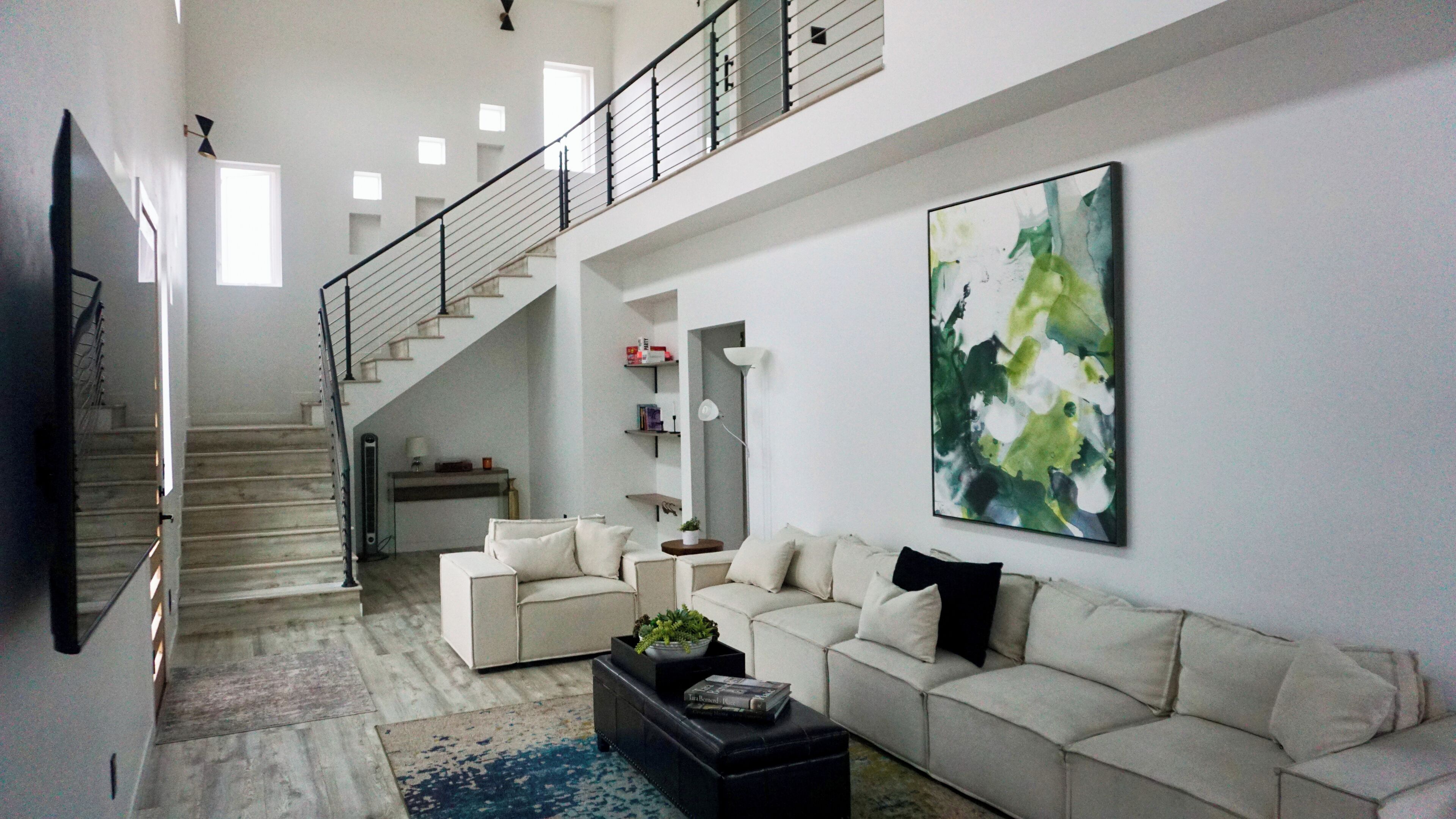 The Jewel in the Crown - A Modernized SD Getaway