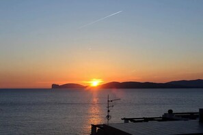 Shower, hair dryer, bidet, towels - Vacation Home The Blue Horizon (Alghero)