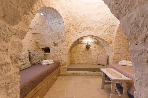 Holiday Home 'Trullo Amami Con Piscina Privata' with Private Pool, Wi-Fi and Air Conditioning