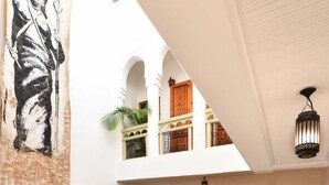 Interior entrance - Riad Lemzya (Marrakech)