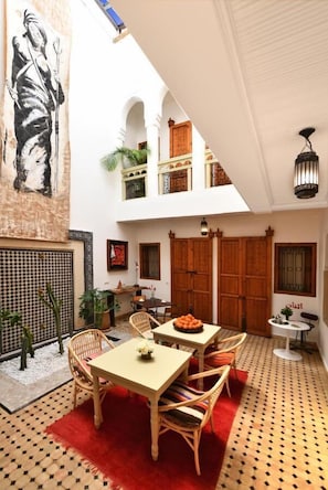 Entrada interior
