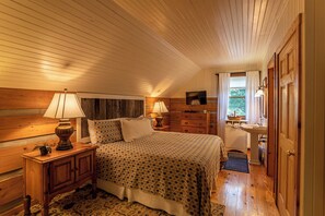 1 bedroom, individually decorated, individually furnished, bed sheets - Scrollrock (Banner Elk)