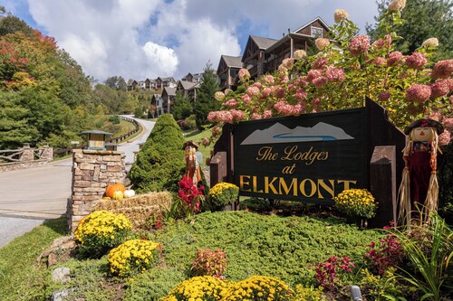 Caribou Crossing at The Lodges at Elkmont