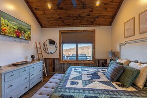 Cabin, Multiple Beds, Patio, Mountain View (Eagles Escape at Eagles Nest) | Interior - Eagles Escape at Eagles Nest (Banner Elk)