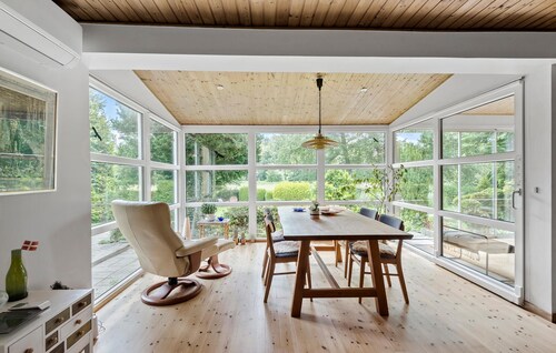 Nice home in Faxe Ladeplads with WiFi