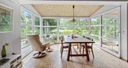Nice home in Faxe Ladeplads with WiFi