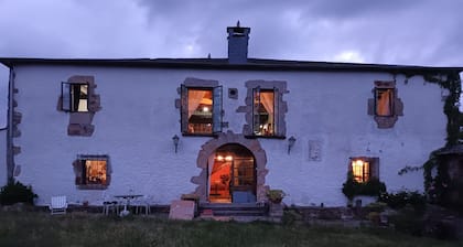 Chalet 'Palacio De Cantiz' with Private Terrace, Private Garden and Wi-Fi