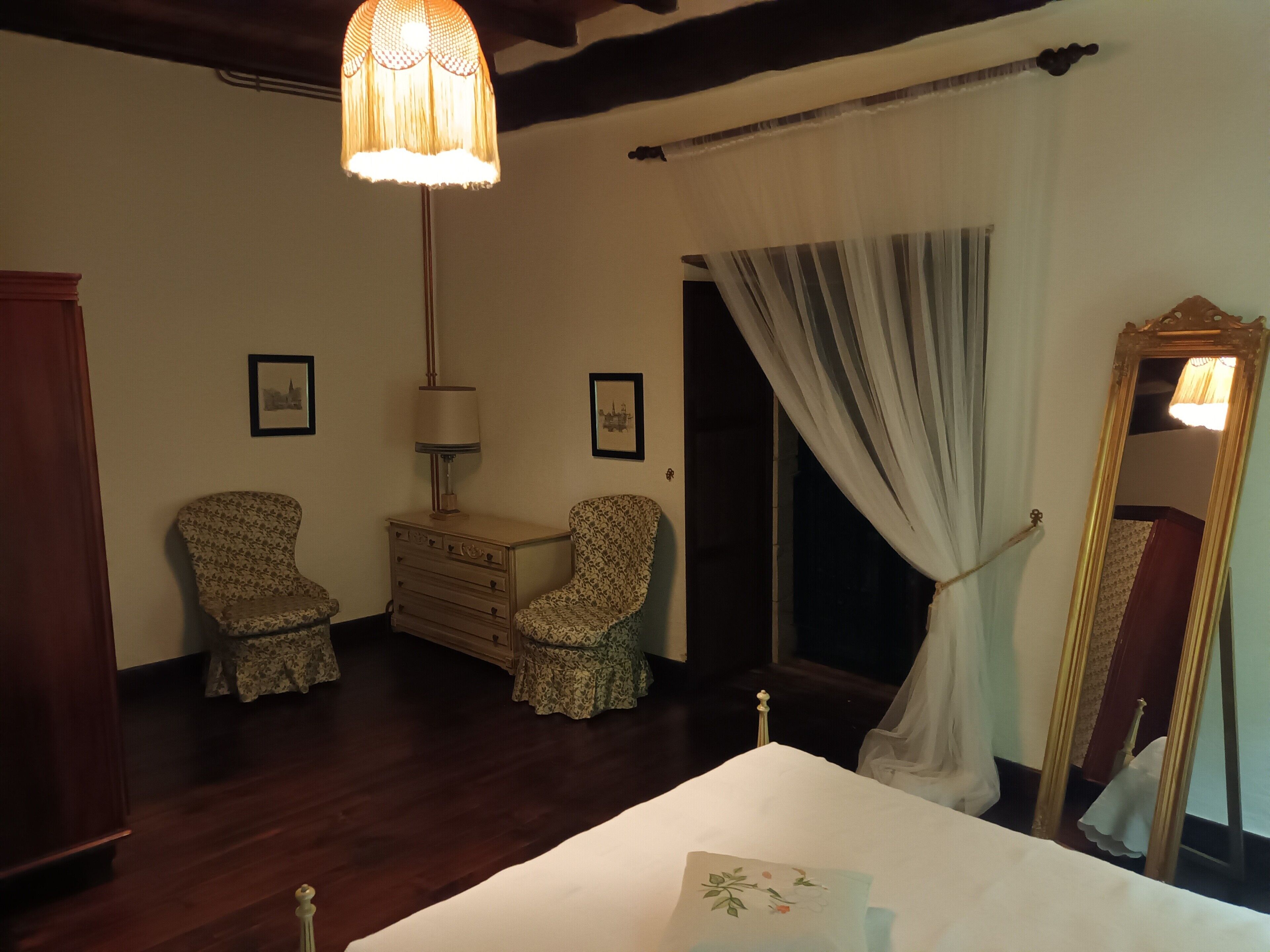 7 bedrooms, iron/ironing board, free WiFi, bed sheets