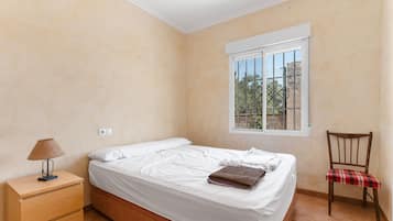 4 chambres, Wi-Fi gratuit, draps fournis